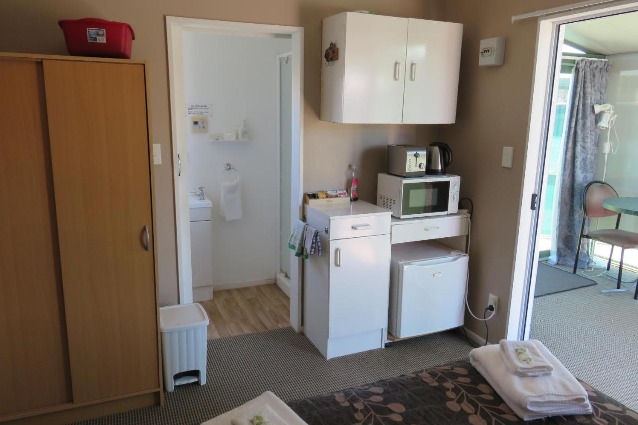 Rangiora Eco Holiday Park Fernside Exterior foto